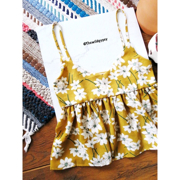 NWOT // floral babydoll tank 🌻 - Picture 2 of 3